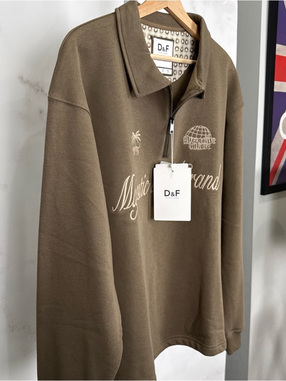 D & F Ricky Singh Mens M Olive Quarter Zip “Majestic & Grand” Sweatshirt NEW - Picture 3 of 11